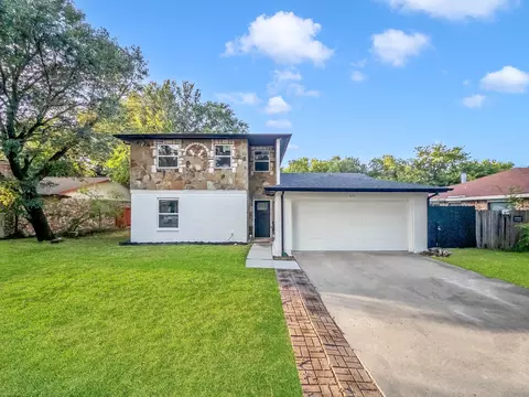 834 Brian Dr, Grand Prairie, TX 75052