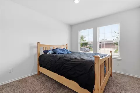 Bedroom - 1000 Euston St, Denton, TX 76209 photo 2 of 4