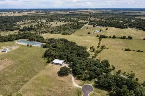 637 Lyman T Davis, Corsicana, TX 75110