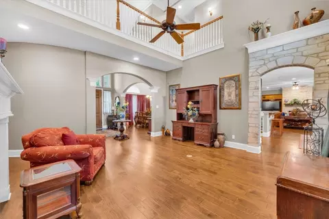 2201 Somerset, Midlothian, TX 76065 photo 11