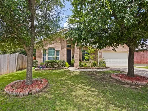 5032 Coral Cv, Denton, TX 76210