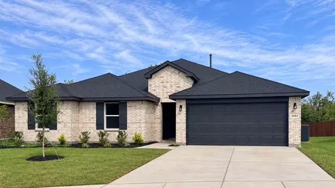 3352 Pier View St, Midlothian, TX 76065