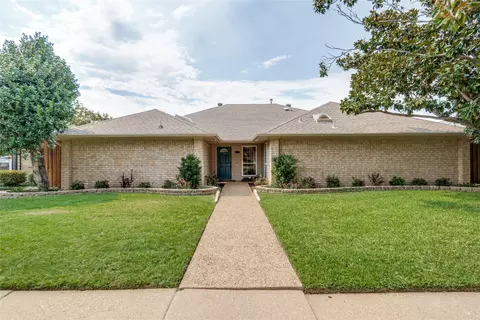 6204 La Cosa Dr, Dallas, TX 75248
