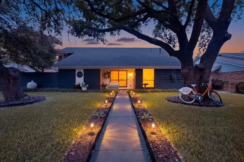 513 San Pedro Dr, Garland, TX 75043