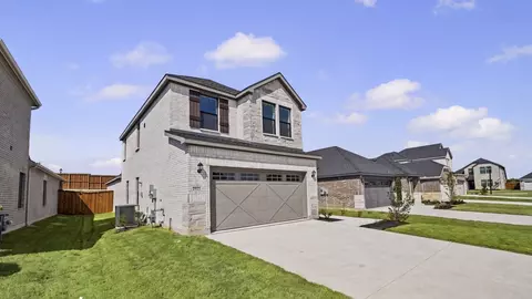 2024 Whispering Ln, Celina, TX 75009