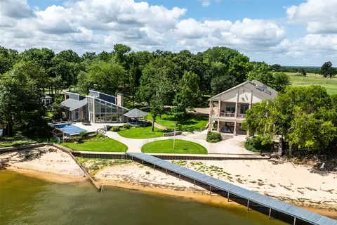 133 Forest Ridge Rd, Trinidad, TX 75163