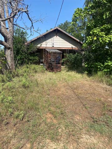 406 Crockett St, Santa Anna, TX 76878