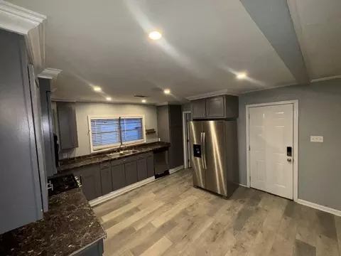 Kitchen - 500 W Marshall St, Minden, LA 71055 photo 6 of 6