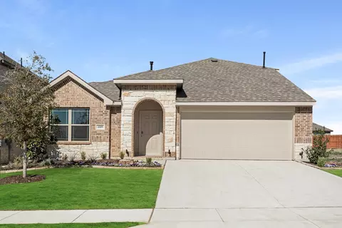 1009 Raptor Rd, Alvarado, TX 76009