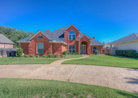 532 Parklane Dr, Bossier City, LA 71111