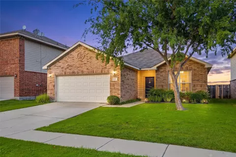 115 Franklin Ct, Venus, TX 76084