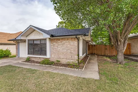 10116 Leatherwood Dr, Fort Worth, TX 76108