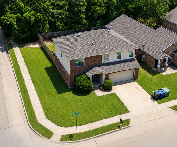 3372 Mojave Dr, Dallas, TX 75241