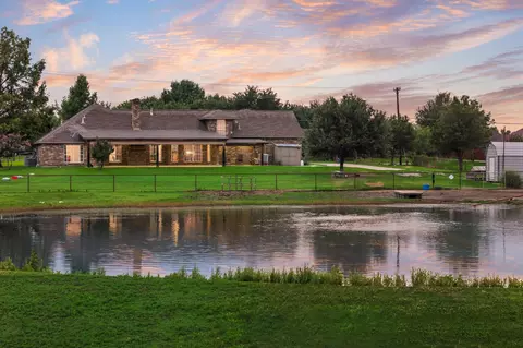 10052 Helms Trl, Forney, TX 75126