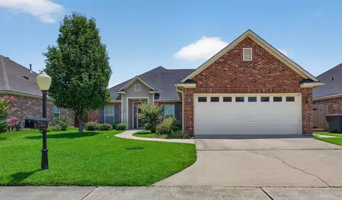 2140 Burgundy Ridge Dr, Shreveport, LA 71118