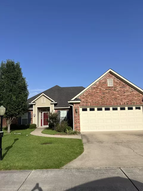 2140 Burgundy Ridge Dr, Shreveport, LA 71118