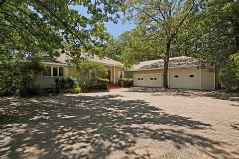 2495 Fox Point Cir, Quinlan, TX 75474