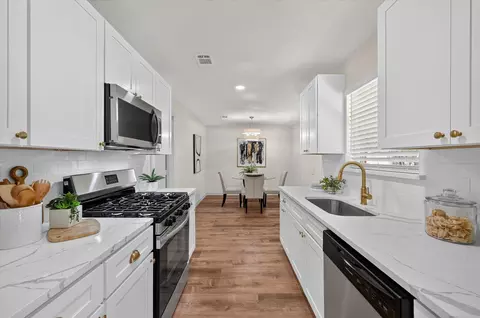 301 E Fuller Dr, Euless, TX 76039 photo 7