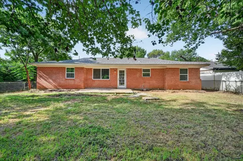 301 E Fuller Dr, Euless, TX 76039 photo 26