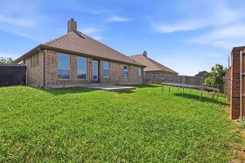 5003 Spruce St, Krum, TX 76249