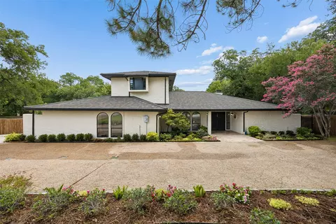 700 Crestview Ln, Seagoville, TX 75159