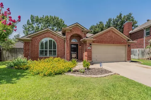 4809 Summit Cir, Flower Mound, TX 75028