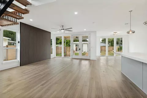 514 S Marlborough Ave, Dallas, TX 75208