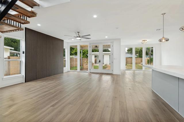 514 S Marlborough Ave, Dallas, TX 75208