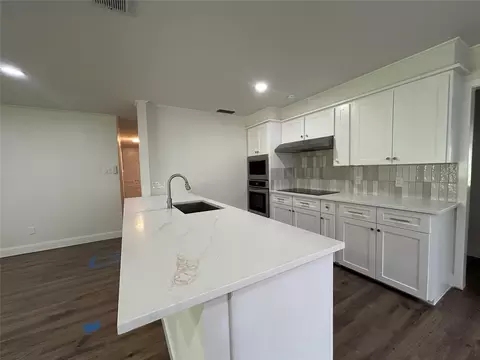 607 Standford, Corsicana, TX 75110