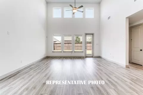 Living - 1416 Chicory Ln, Celina, TX 75009 photo 1 of 1