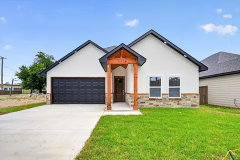 5005 Shackleford St, Fort Worth, TX 76119