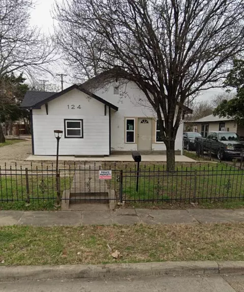 1248 E Louisiana Ave, Dallas, TX 75216