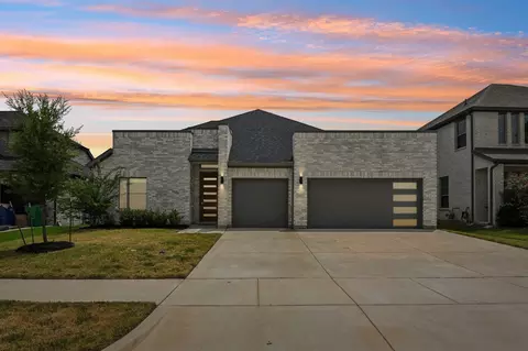 452 Leopold Trl, Waxahachie, TX 75165