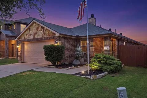2006 Victorian Dr, Forney, TX 75126