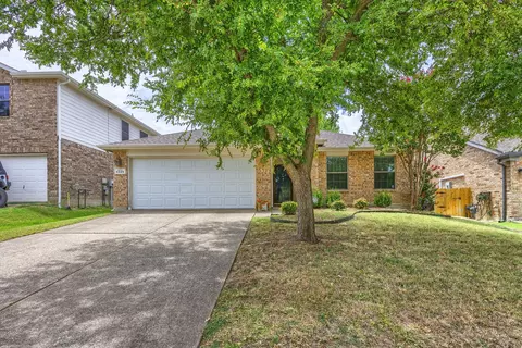 9325 Warren Dr, Mckinney, TX 75071