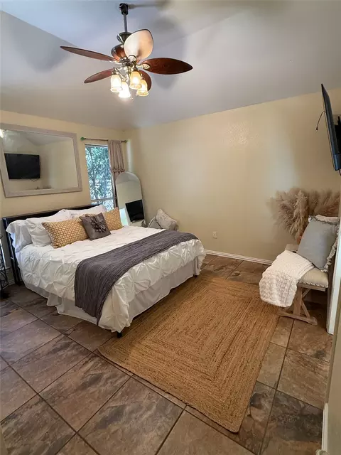 Bedroom - 330 Granger Cir, Argyle, TX 76226 photo 3 of 6