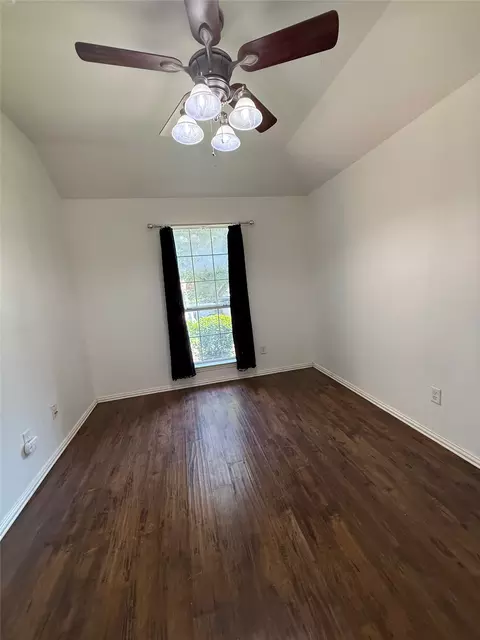 Bedroom - 330 Granger Cir, Argyle, TX 76226 photo 5 of 6