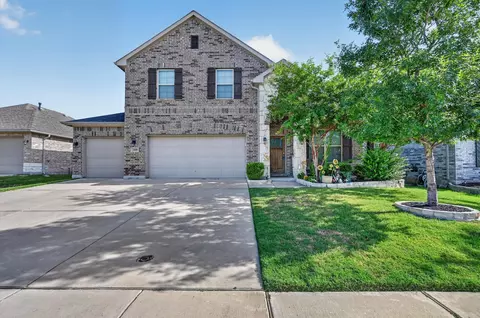 1909 Drover Creek Rd, Aubrey, TX 76227