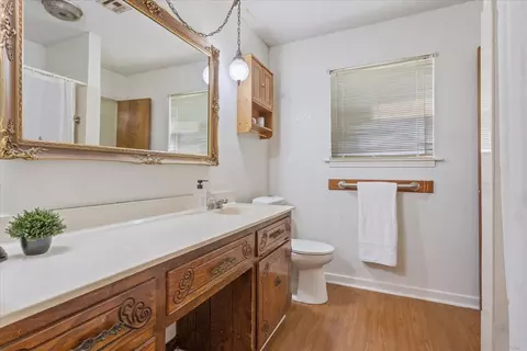 Bath - 108 Towne West Dr, Lorena, TX 76655 photo 5 of 5