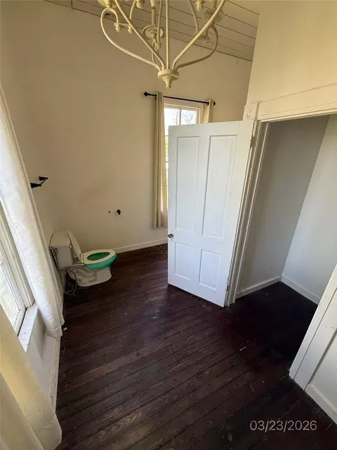 507 E Logan St, Calvert, TX 77837 photo 13