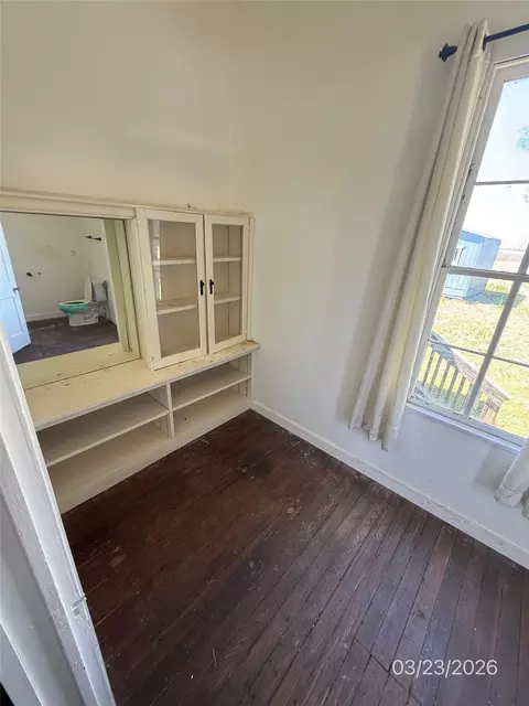 507 E Logan St, Calvert, TX 77837 photo 14