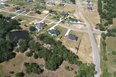 9373 Green Branch Loop, Bryan, TX 77808 photo 2