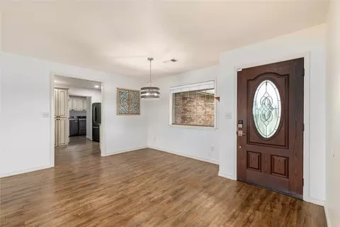 Entry Way - 205 Briarcrest, Early, TX 76802 photo 1 of 1