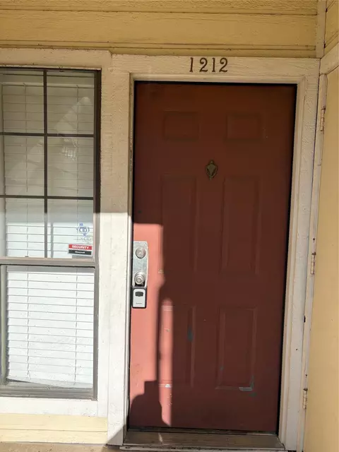 9601 Forest Ln #1212, Dallas, TX 75243