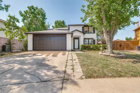 1122 Mazourka Dr, Arlington, TX 76001