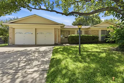 760 Comal Ave, White Settlement, TX 76108