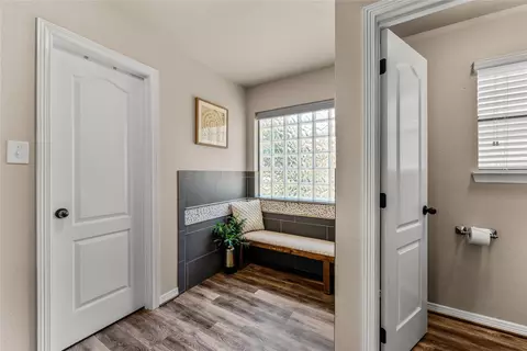 Entry Way - 820 Springdale Cir, Lorena, TX 76655 photo 3 of 3