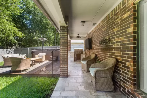 Exterior - 820 Springdale Cir, Lorena, TX 76655 photo 5 of 8