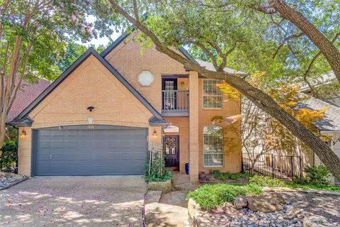 325 Valiant Dr, Rockwall, TX 75032