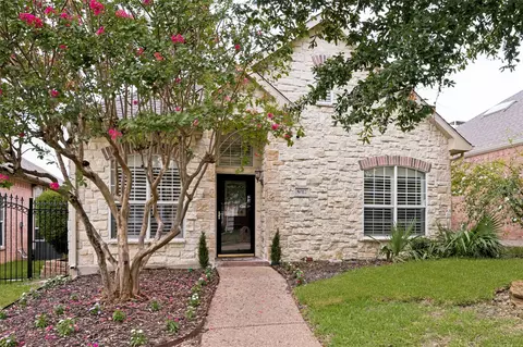 8012 Springmoss Dr, Plano, TX 75025